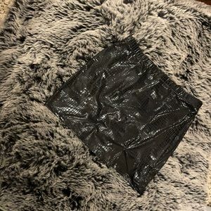 Faux leather mini skirt